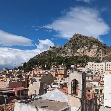 Gasthuis Opuntia Charming Taormina